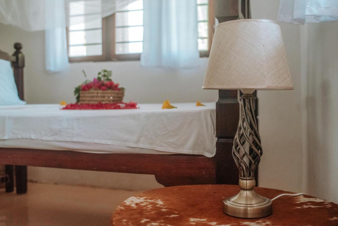 Mintaka Boutique Hotel Bwejuu Luaran gambar